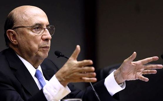 Meirelles diz que não vai recuar na reforma da Previdência